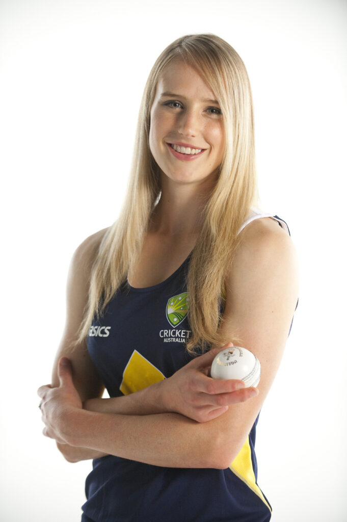 ellyse-perry-biography-full-details